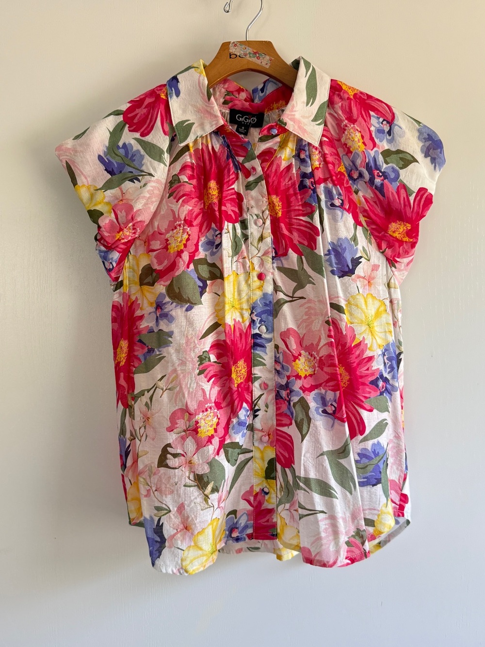 Gigio Floral Pink Button-Down Shirt Short Puff Sleeve Cottagecore Romantic